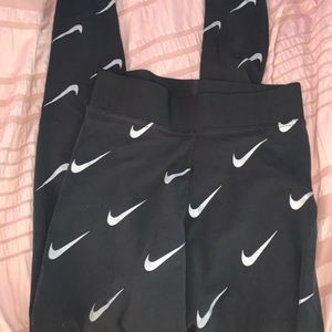 Nike leggings